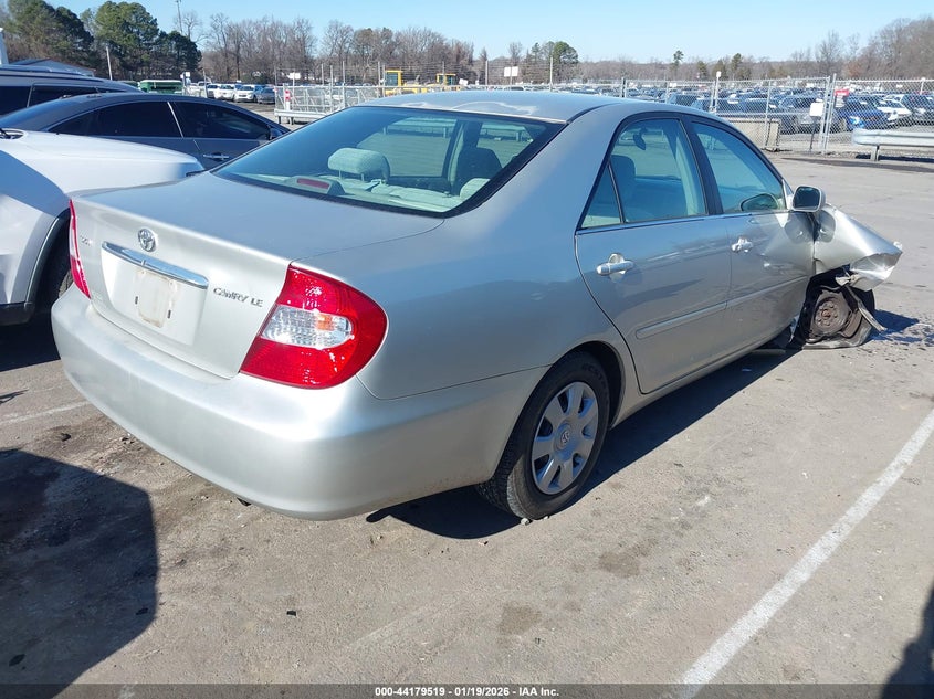 2004 Toyota Camry Le