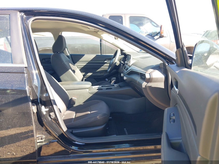 VIN 1N4BL4DV2SN370584 2025 NISSAN ALTIMA SV FWD