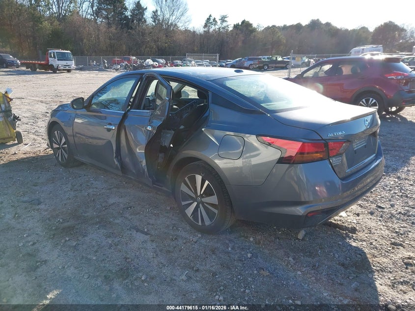 2022 Nissan Altima Sv Fwd