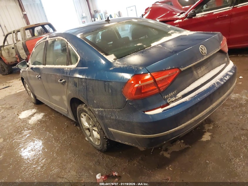 2016 Volkswagen Passat 1.8T S