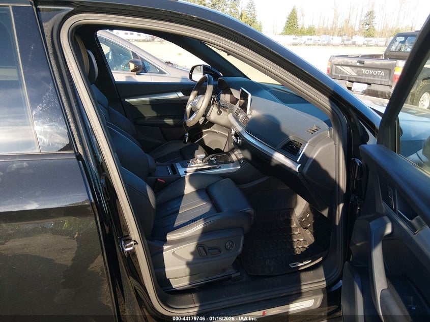 2020 Audi Q5 Titanium Premium Plus 45 Tfsi Quattro S Tronic