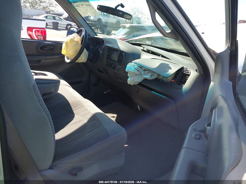 1999 Ford F-150 Lariat/Work Series/Xl/Xlt