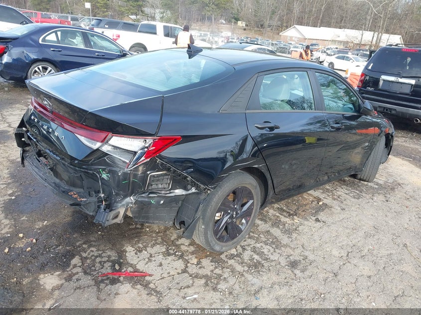 2023 Hyundai Elantra Sel