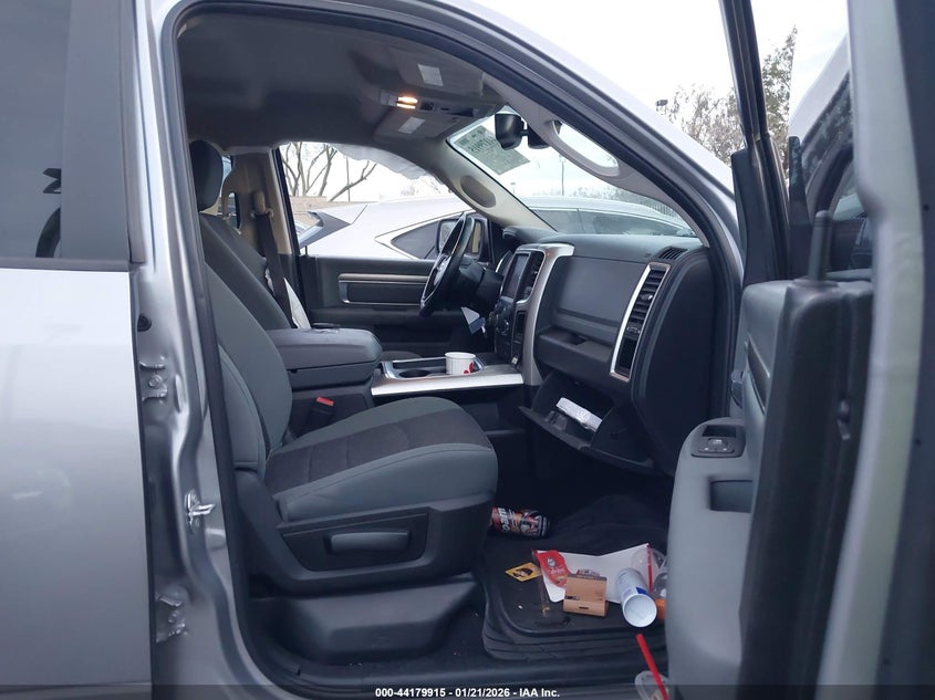 2020 Ram 1500 Classic Slt 4X2 6'4 Box