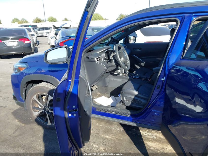 2024 Toyota Corolla Cross Hybrid Xse