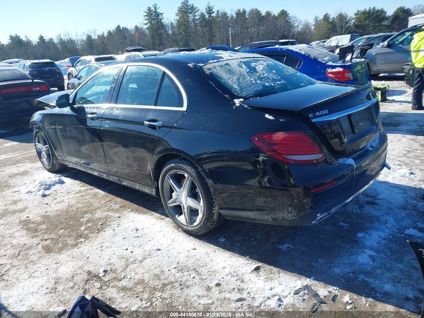 2017 Mercedes-Benz E 300 4Matic