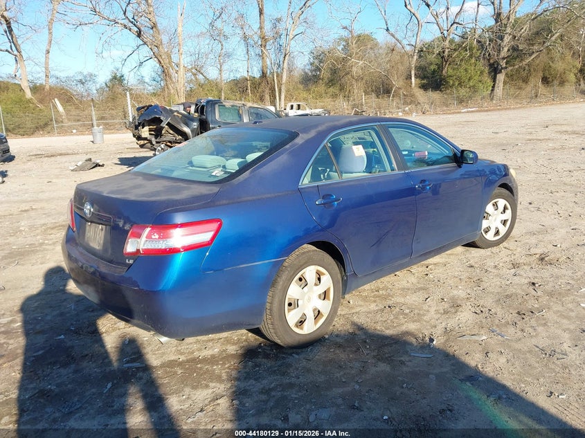 2010 Toyota Camry Le V6