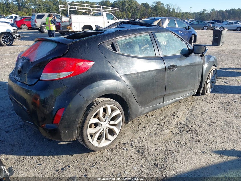 2013 Hyundai Veloster Base W/Gray