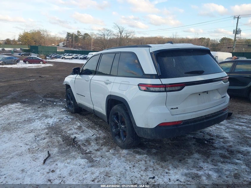 2023 JEEP GRAND CHEROKEE auction photo 3