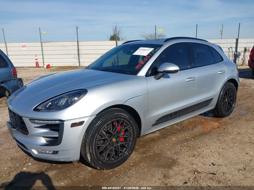 2017 Porsche Macan Gts