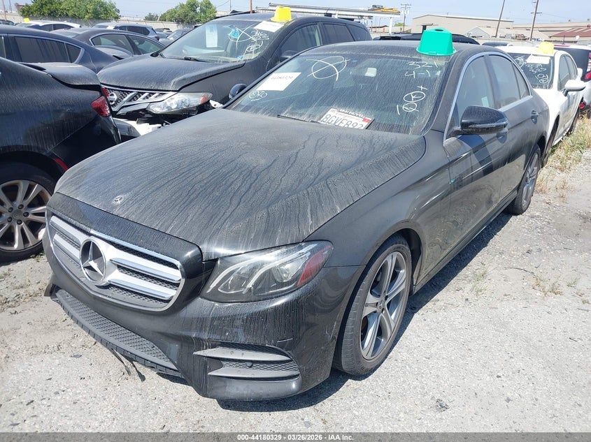 2019 Mercedes-Benz E 300