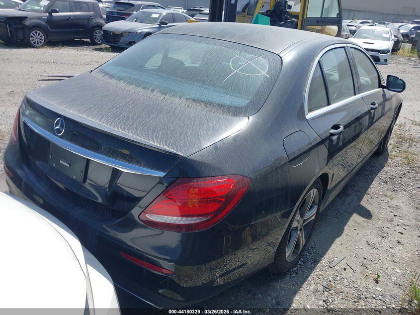 2019 Mercedes-Benz E 300
