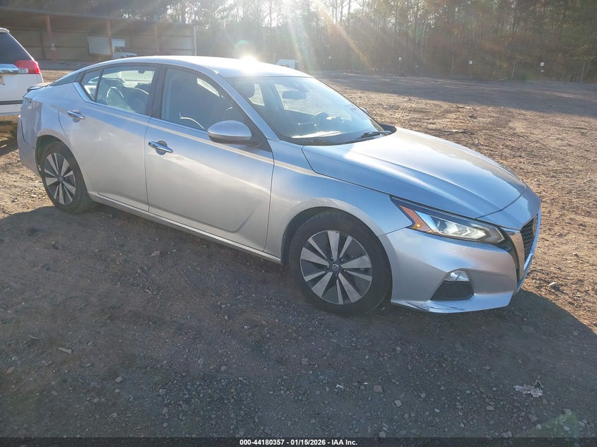 2022 Nissan Altima Sv Fwd