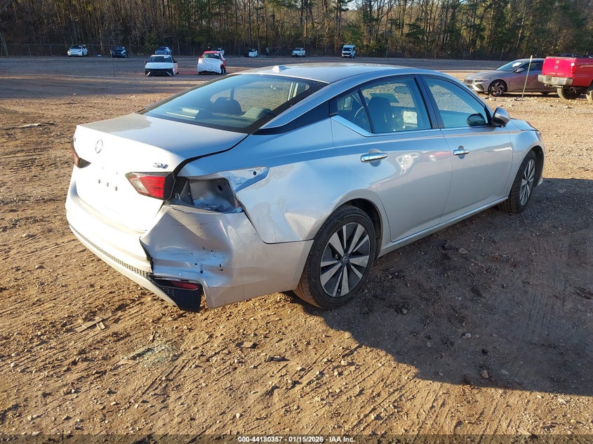 2022 Nissan Altima Sv Fwd