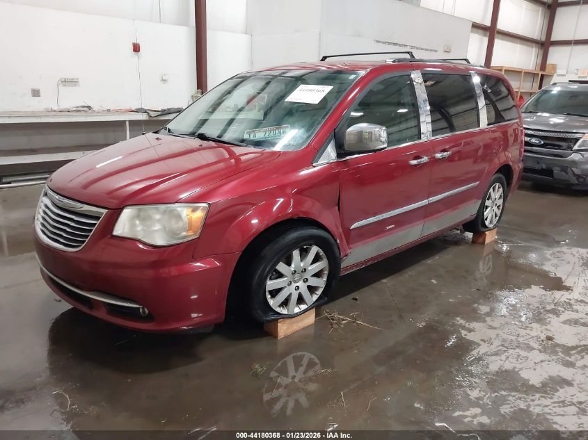2012 Chrysler Town & Country Touring