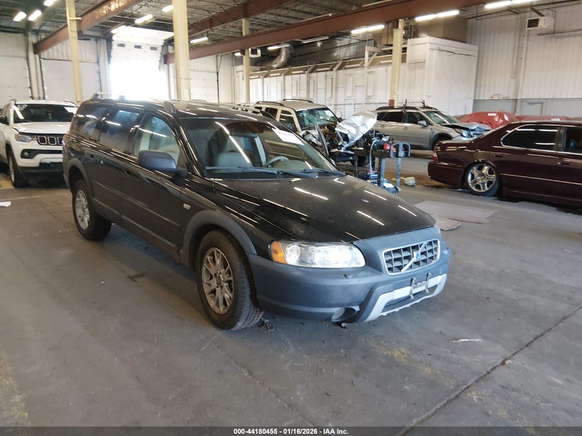 2005 Volvo Xc70 2.5T Awd