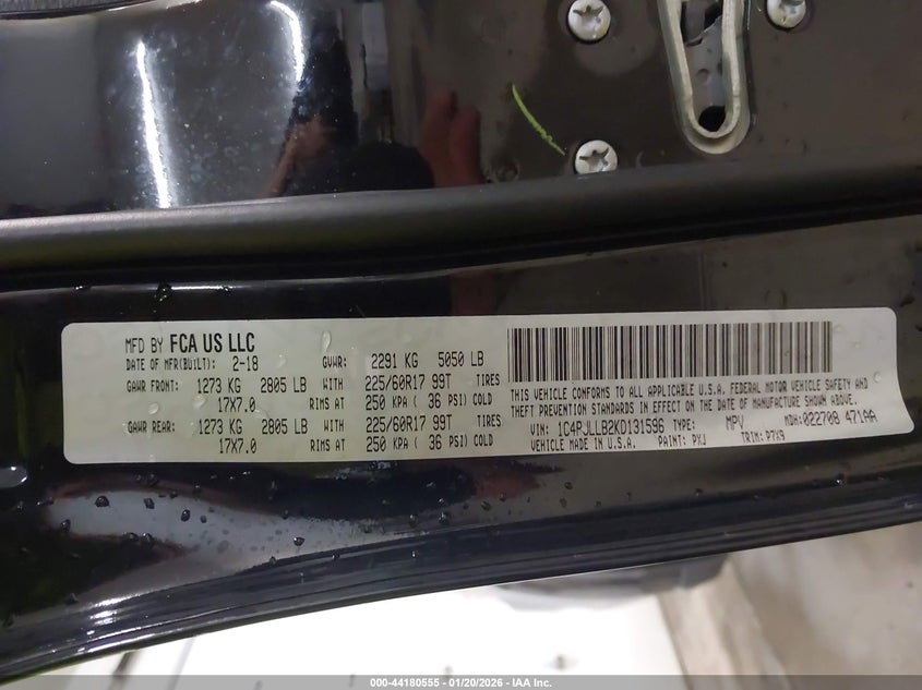 VIN 1C4PJLLB2KD131596 2019 JEEP CHEROKEE LATITUDE PLUS FWD