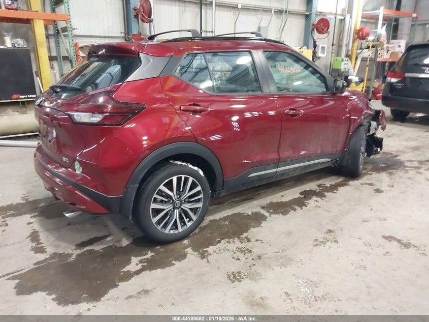 2021 Nissan Kicks Sr Xtronic Cvt