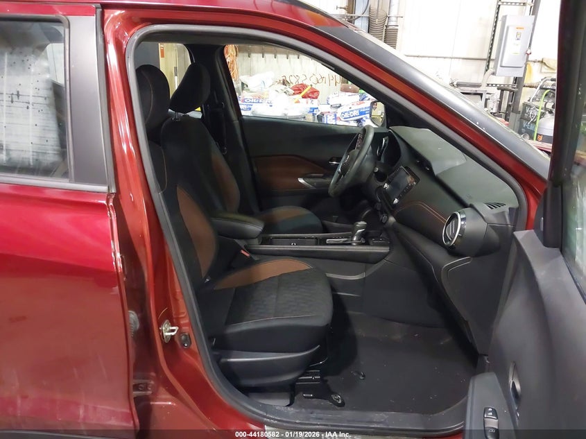 2021 Nissan Kicks Sr Xtronic Cvt