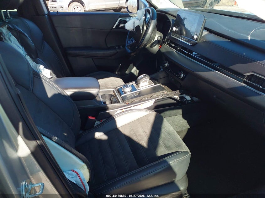 2023 Mitsubishi Outlander Se 2.5 2Wd/Se Black Edition 2Wd/Se Special Edition 2Wd