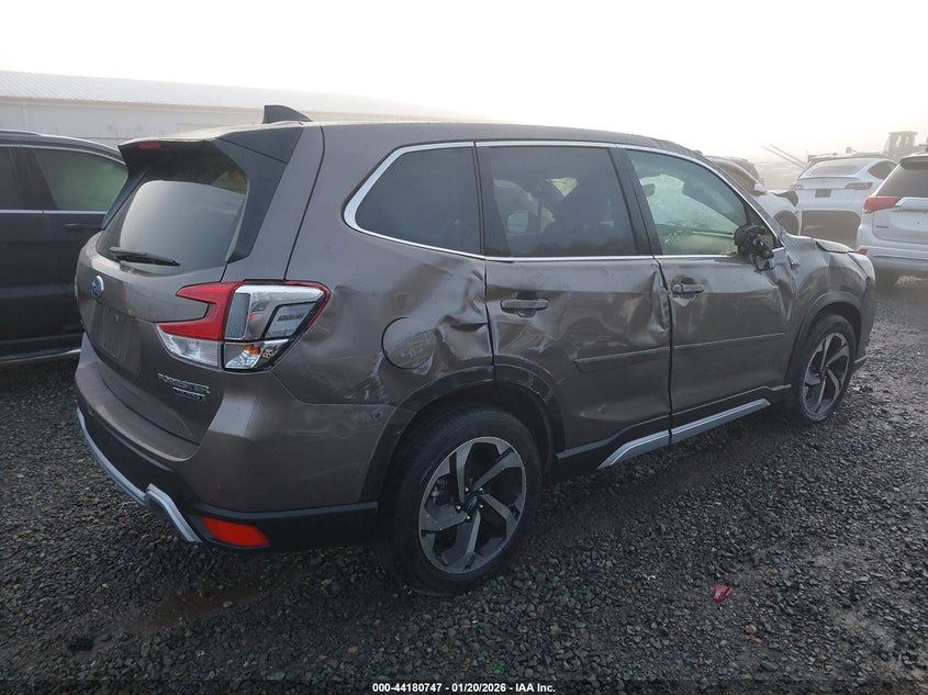 2024 Subaru Forester Touring