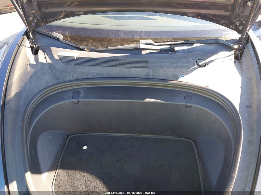 2018 Tesla Model 3 Long Range/Mid Range VIN: 5YJ3E1EAXJF012780 Lot: 44180848