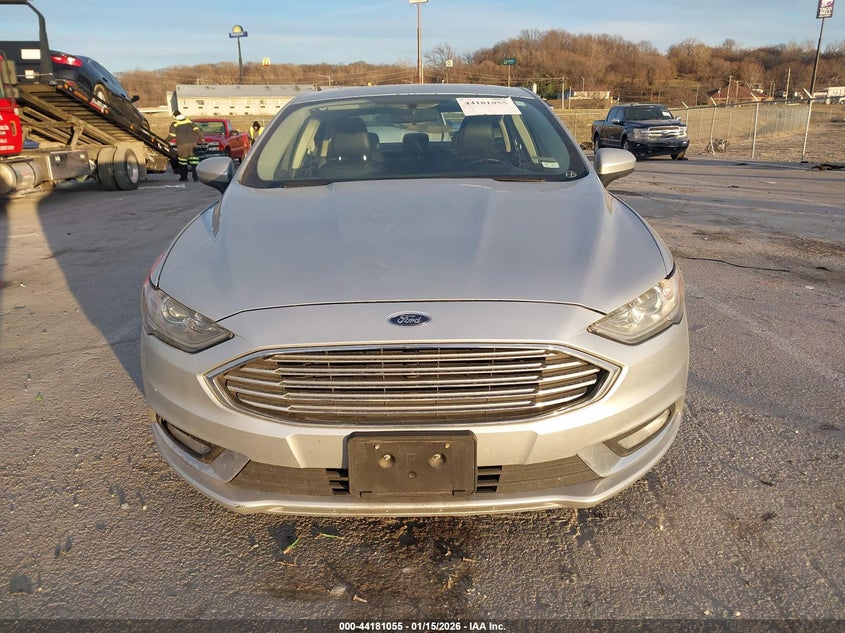 VIN 3FA6P0LU2JR219960 2018 FORD FUSION HYBRID SE