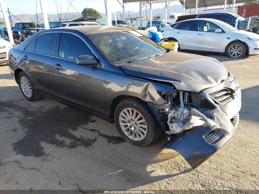 2010 Toyota Camry Le
