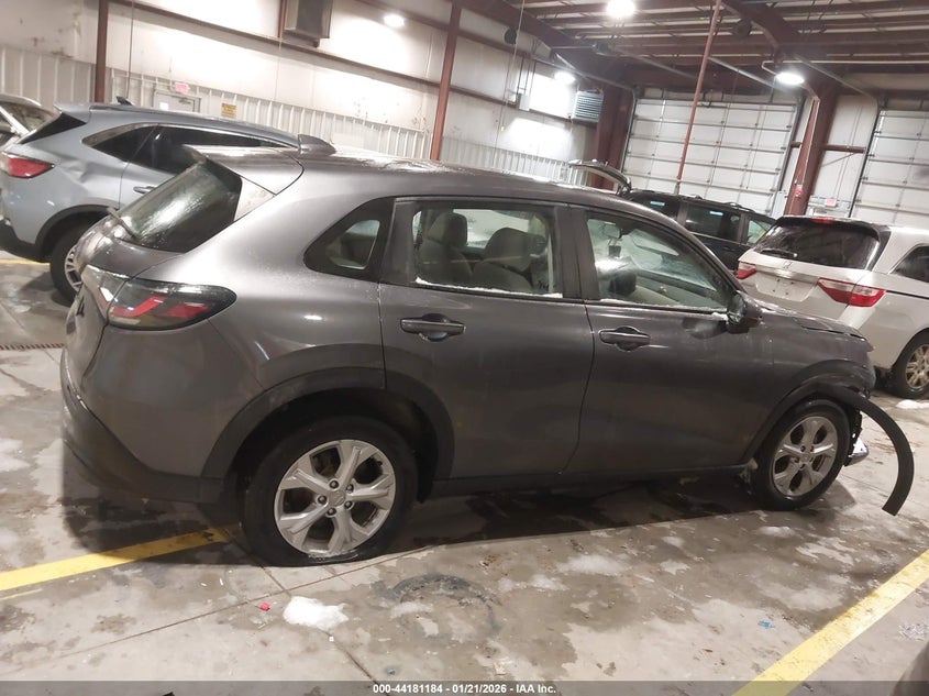 VIN 3CZRZ2H38PM702723 2023 HONDA HR-V AWD LX