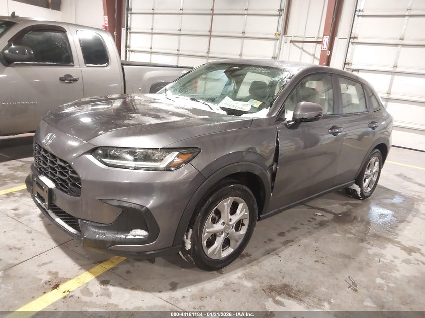 VIN 3CZRZ2H38PM702723 2023 HONDA HR-V AWD LX