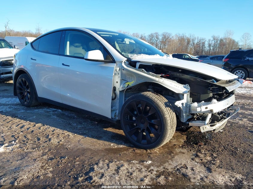 2021 Tesla Model Y Long Range Dual Motor All-Wheel Drive
