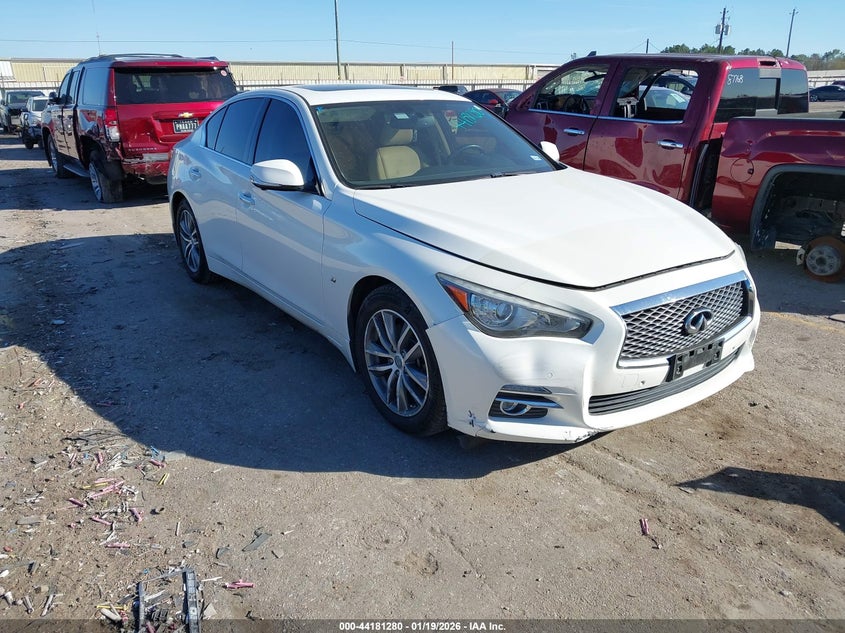 2014 Infiniti Q50 Premium