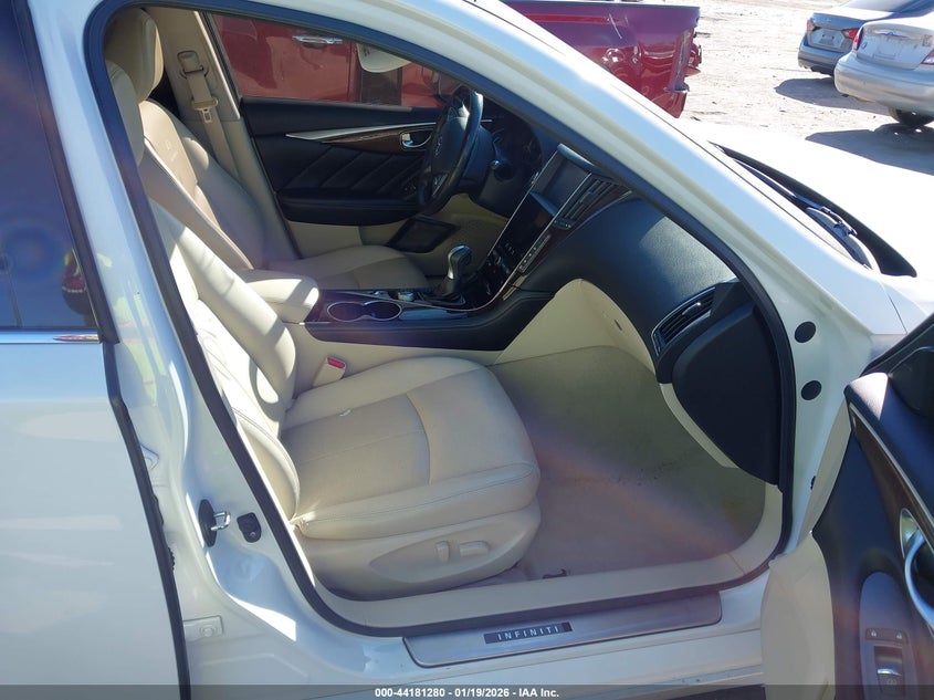 2014 Infiniti Q50 Premium