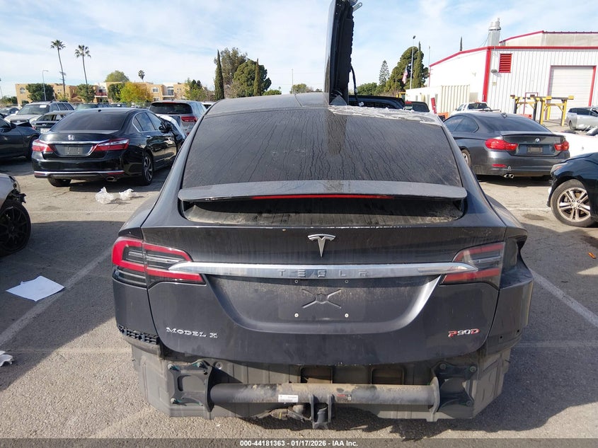 2016 Tesla Model X 60D/P100D/P90D VIN: 5YJXCAE48GF006258 Lot: 44181363