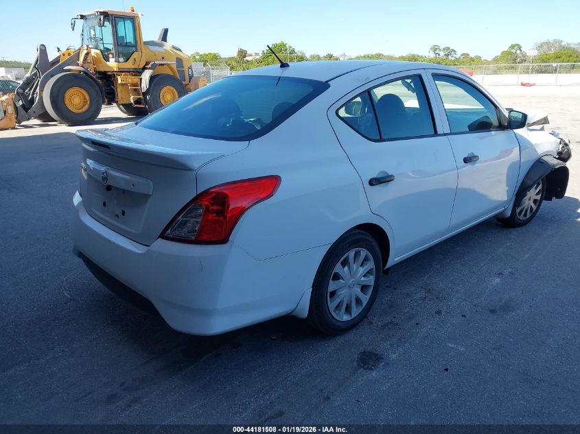 2017 Nissan Versa 1.6 S+
