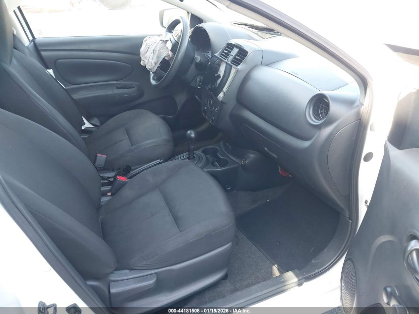 2017 Nissan Versa 1.6 S+