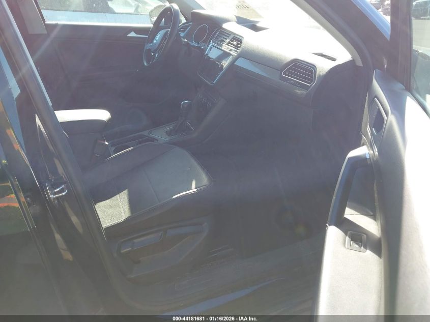 2020 Volkswagen Tiguan 2.0T Se/2.0T Se R-Line Black/2.0T Sel