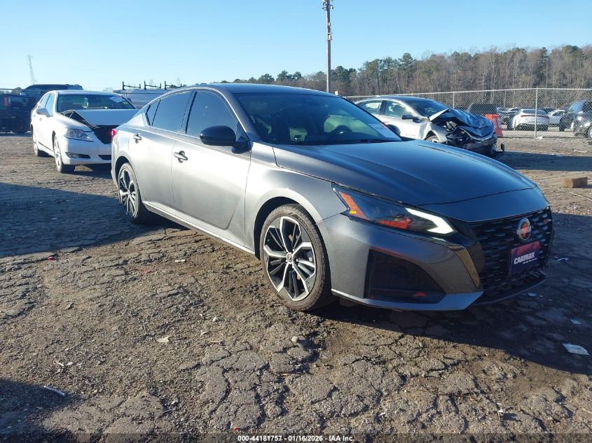 2023 Nissan Altima Sr Fwd