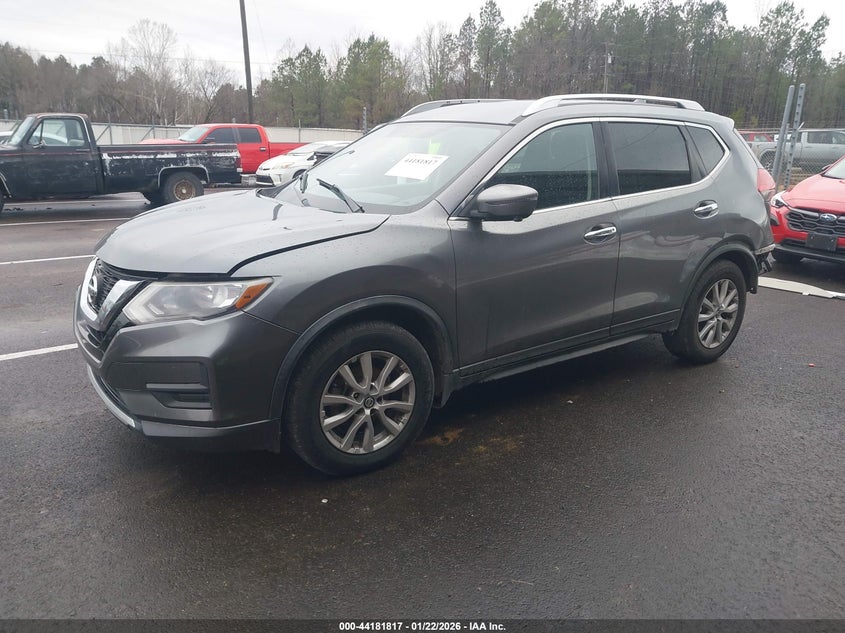 2017 Nissan Rogue Sv