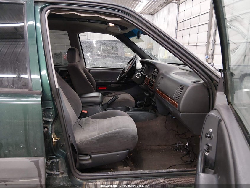1996 Jeep Grand Cherokee Laredo