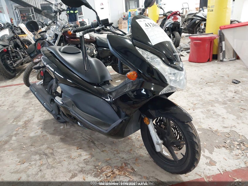 MLHKF1217D5003132 HONDA PCX Photo 1