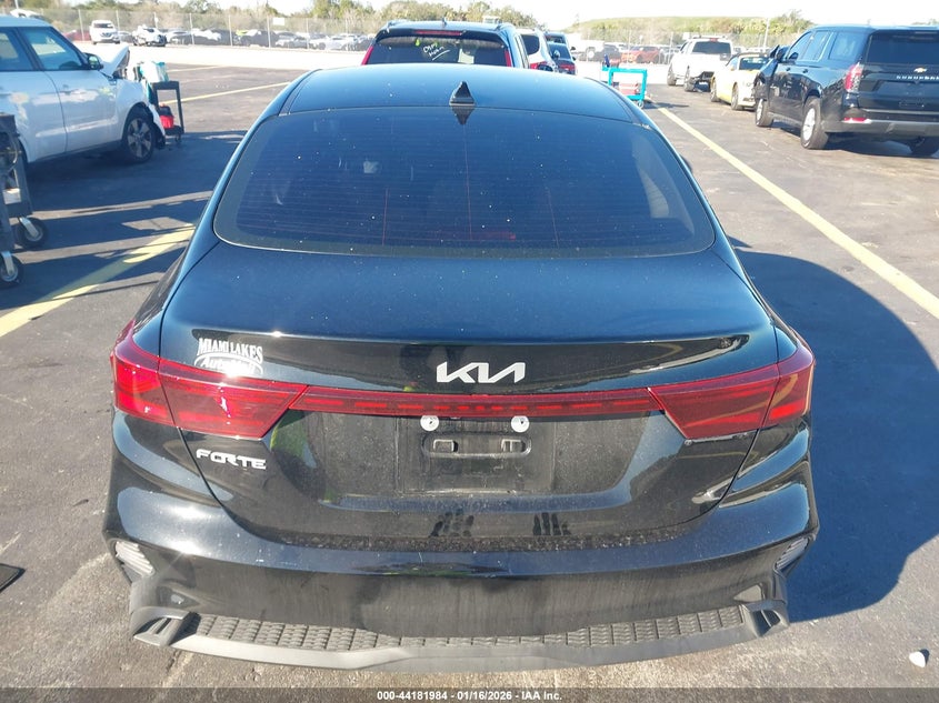 VIN 3KPF24ADXRE719449 2024 KIA FORTE LXS