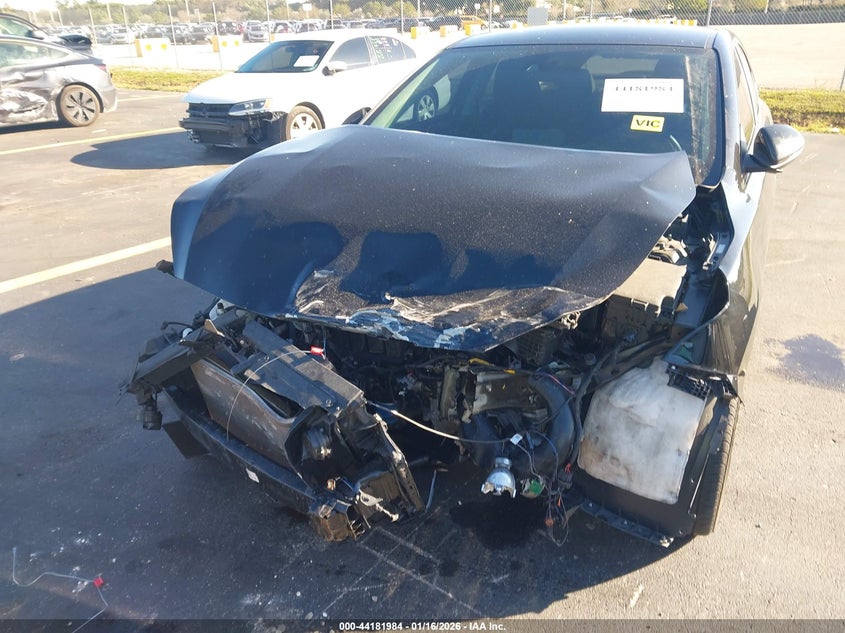 VIN 3KPF24ADXRE719449 2024 KIA FORTE LXS