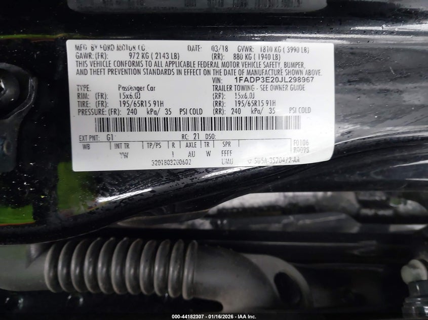 VIN 1FADP3E20JL298967 2018 FORD FOCUS S