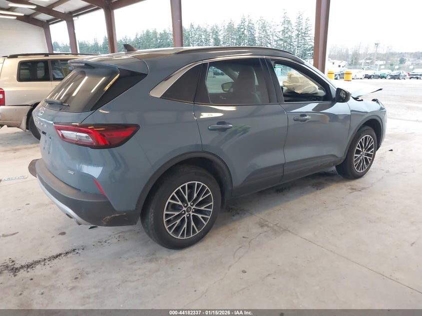 2024 Ford Escape Phev