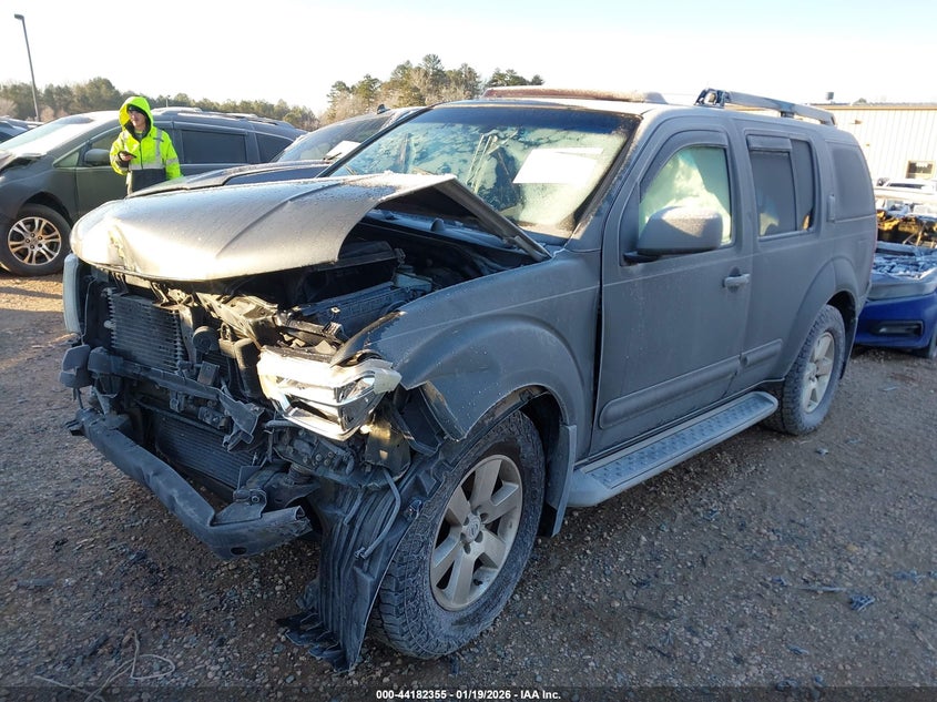 2005 Nissan Pathfinder Se