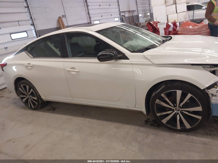 2021 Nissan Altima Sr Intelligent Awd VIN: 1N4BL4CW0MN410657 Lot: 44182361
