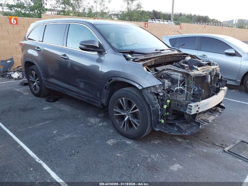 2016 Toyota Highlander