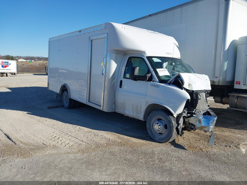 2025 Chevrolet Express Cutaway Work Van