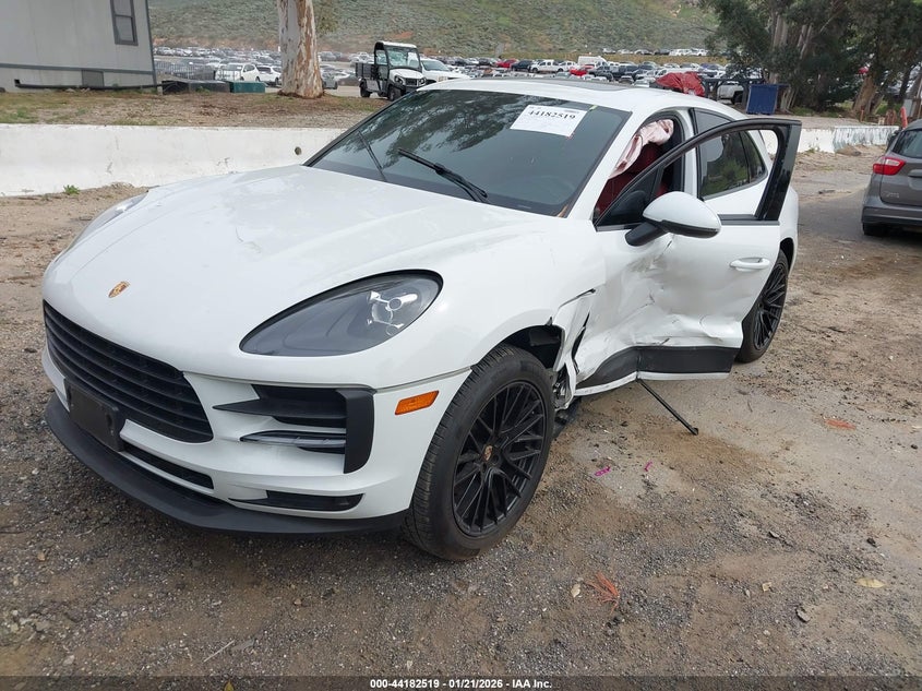 2020 Porsche Macan